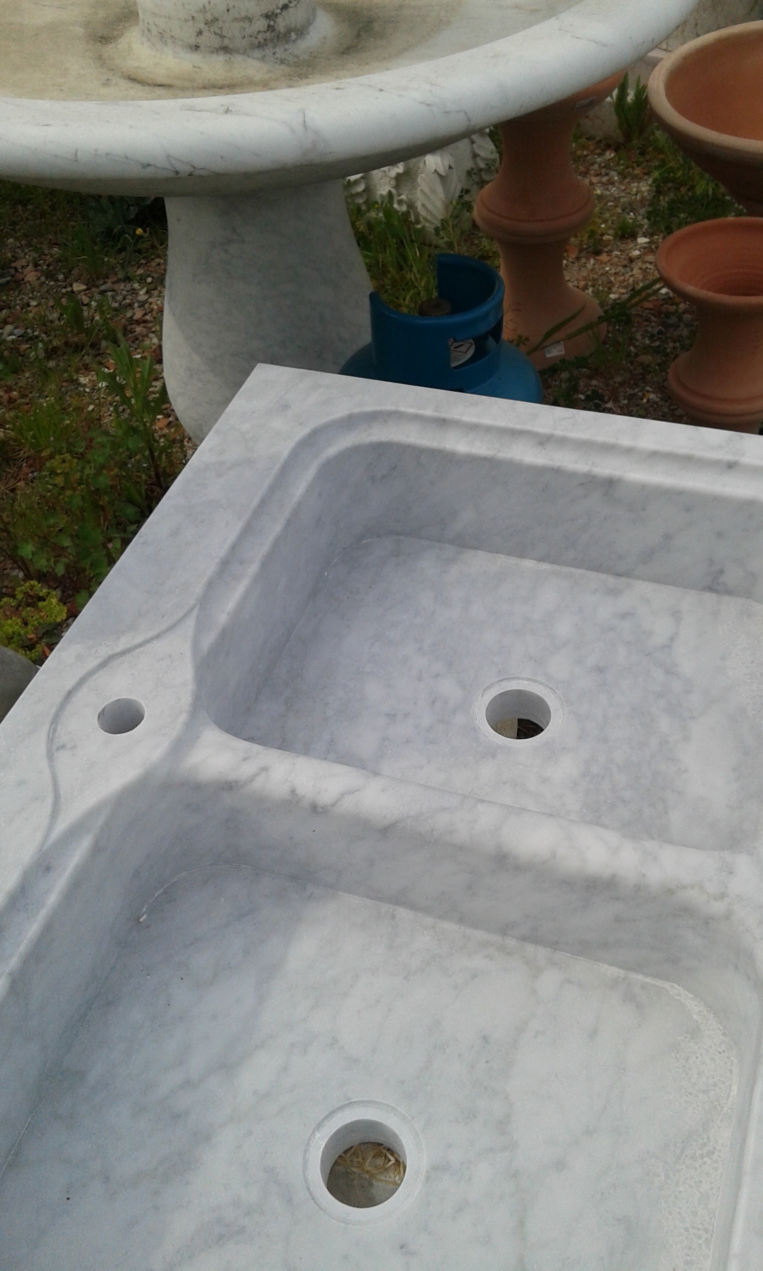 acquaio a due buche in marmo Carrara