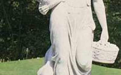 Statua in cemento bianco da giardino, Statua Versano St45