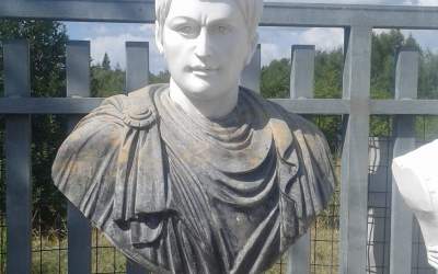 busto marmo bicolore da giardino, BS01MR