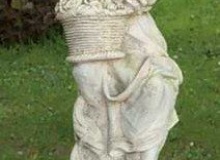 statue garden ornament, St60